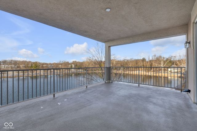 6750 Spirit Lake Drive 301, Indianapolis, IN 46220