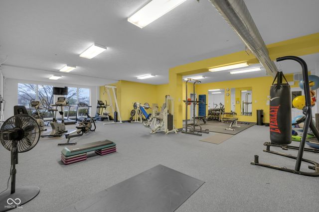 6750 Spirit Lake Drive 301, Indianapolis, IN 46220