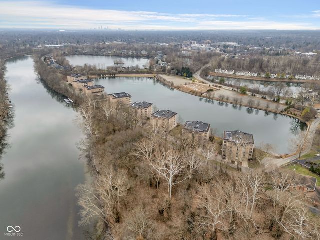 6750 Spirit Lake Drive 301, Indianapolis, IN 46220