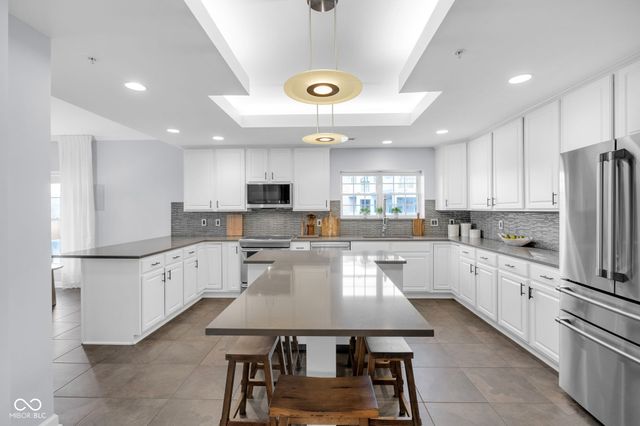 6750 Spirit Lake Drive 301, Indianapolis, IN 46220