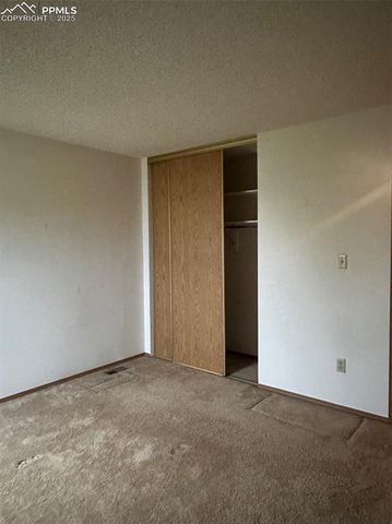 1362 Firefly Circle, Colorado Springs, CO 80916