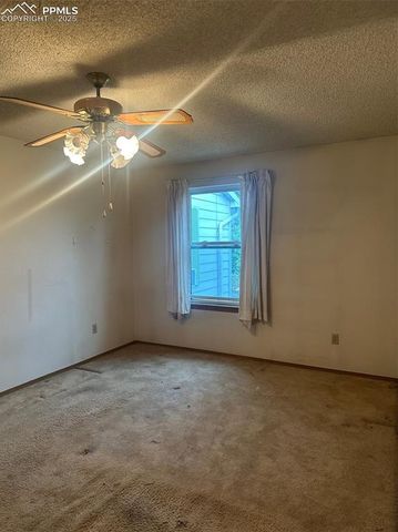 1362 Firefly Circle, Colorado Springs, CO 80916