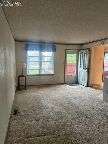 1362 Firefly Circle, Colorado Springs, CO 80916