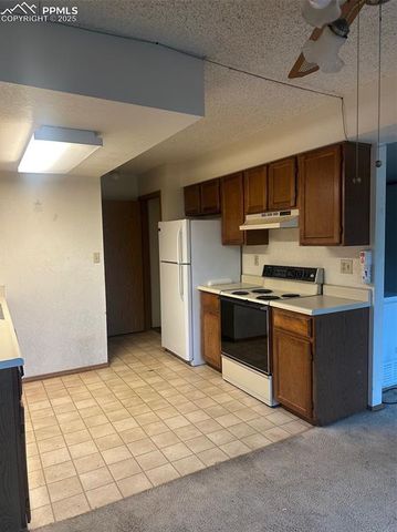 1362 Firefly Circle, Colorado Springs, CO 80916