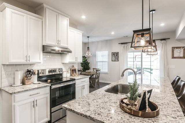 417 Rosy Dale Dr, Gallatin, TN 37066