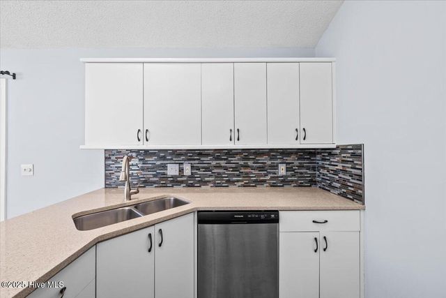 405 Spring Lake Drive, Pinehurst, NC 28374