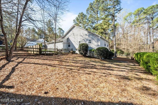 405 Spring Lake Drive, Pinehurst, NC 28374