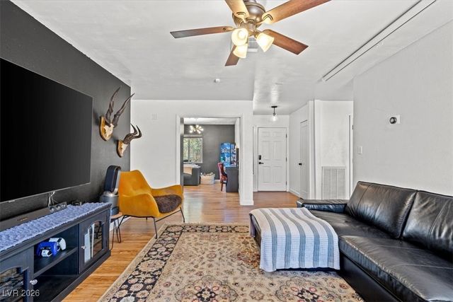 465 Annapolis Circle, Henderson, NV 89015