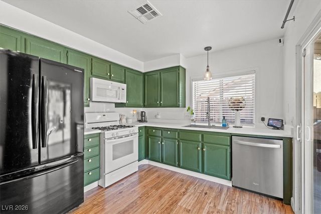 465 Annapolis Circle, Henderson, NV 89015