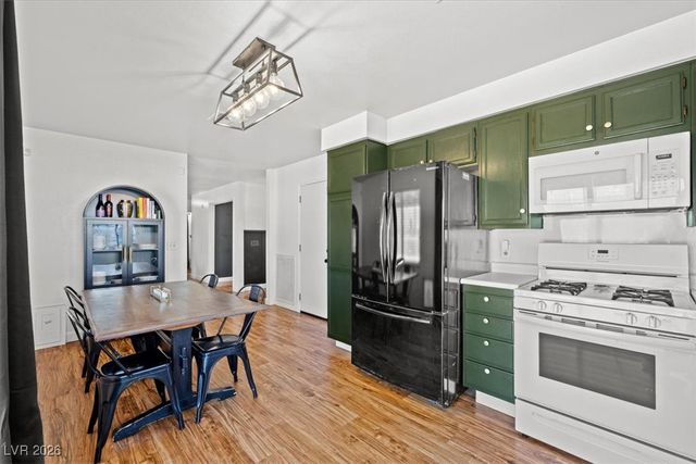 465 Annapolis Circle, Henderson, NV 89015