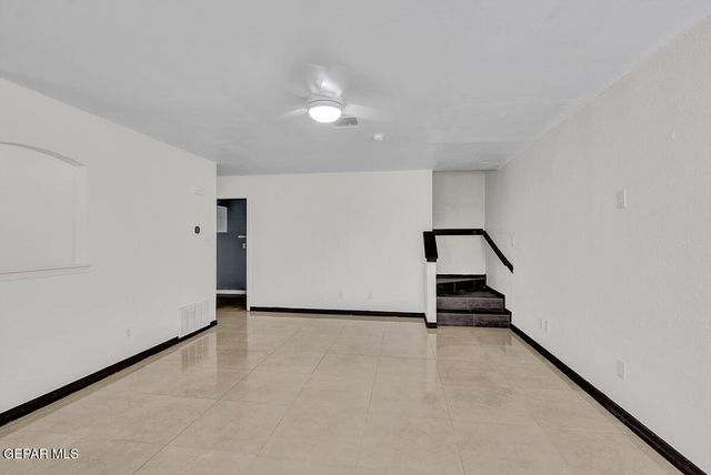 313 Peter Noyes Drive, Horizon City, TX 79928