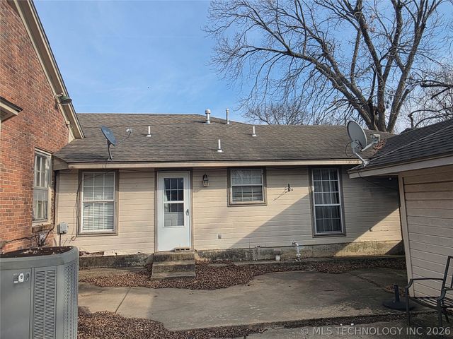 1819 W Evergreen Street, Durant, OK 74701