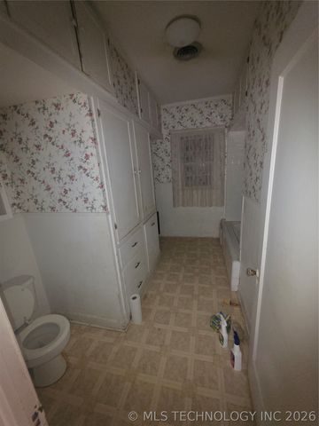 1819 W Evergreen Street, Durant, OK 74701