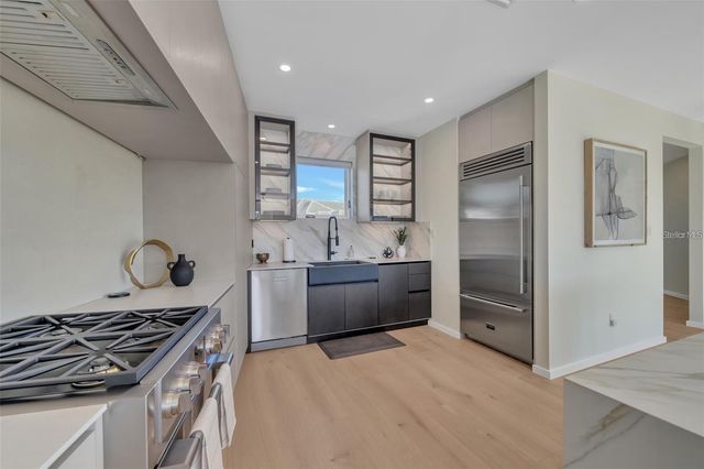 1406 TANGIER WAY, Sarasota, FL 34239