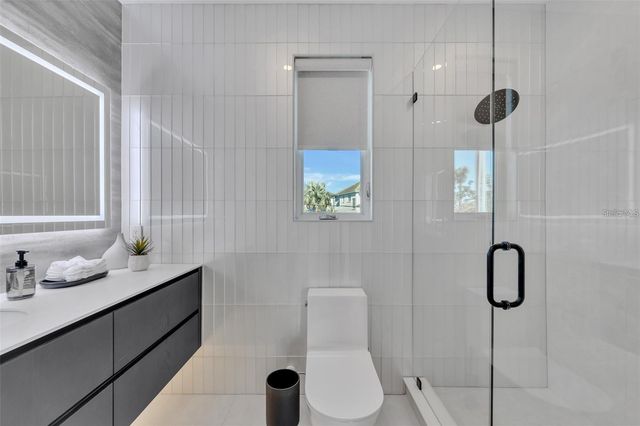 1406 TANGIER WAY, Sarasota, FL 34239