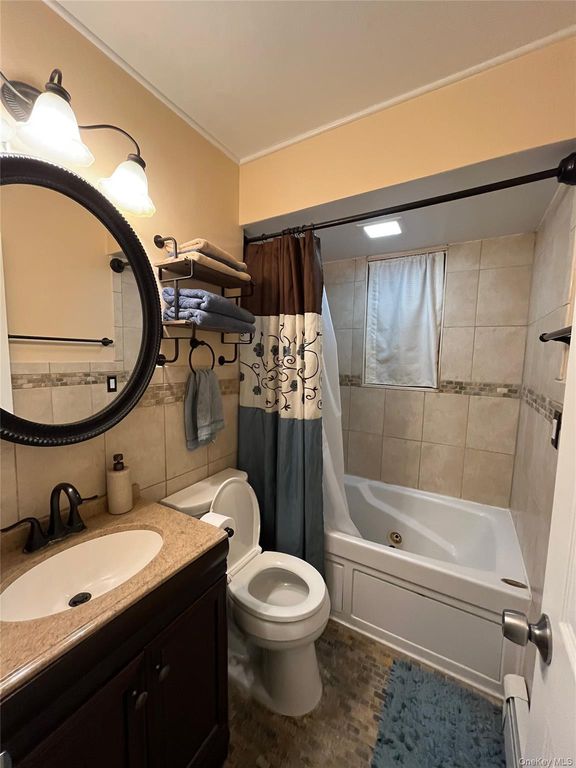 235 Hicksville Road 2B, Bethpage, NY 11714 — photo 2