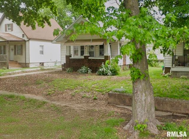 2356 S 9TH Street, Springfield, IL 62703