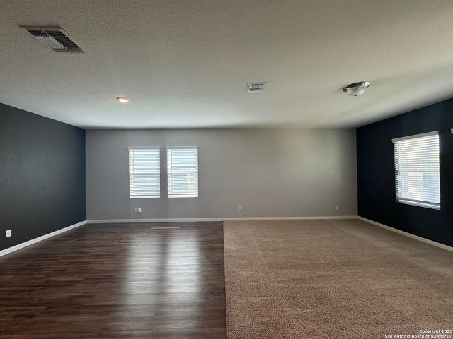 8607 Rock Mdw, Converse, TX 78109