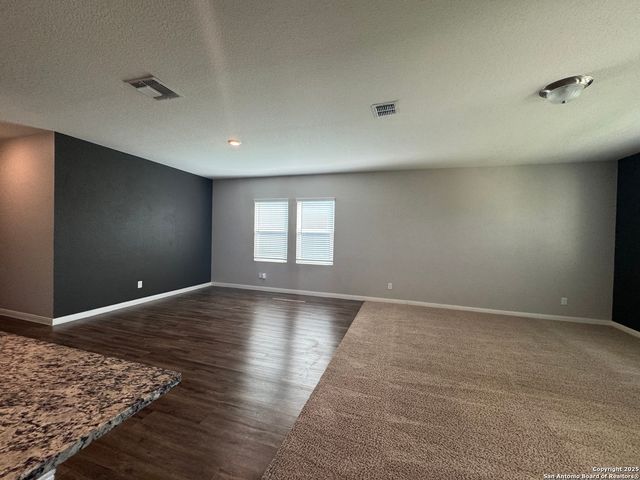 8607 Rock Mdw, Converse, TX 78109