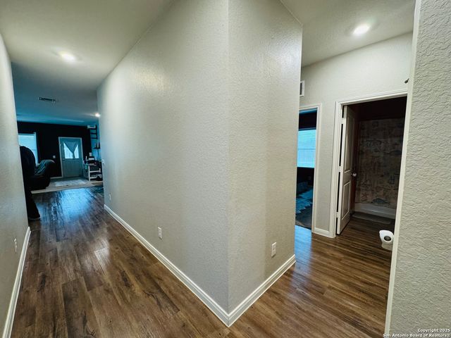 8607 Rock Mdw, Converse, TX 78109