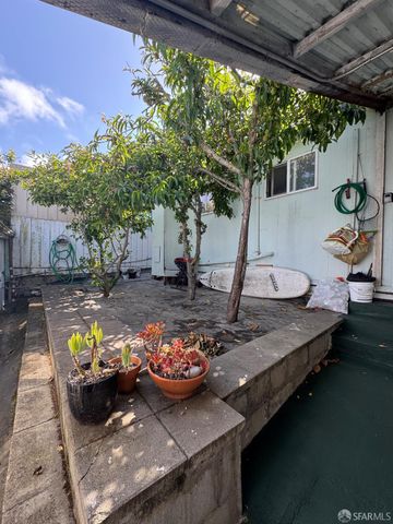 158 Howth Street, San Francisco, CA 94112