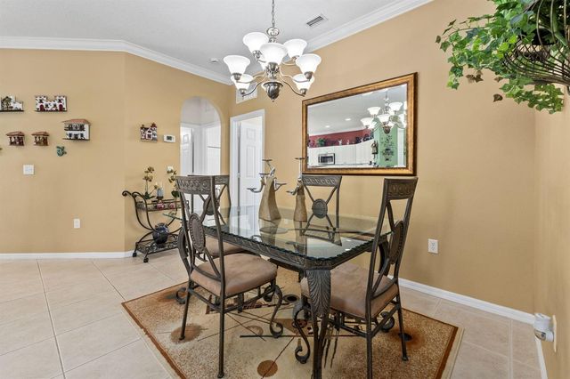 612 SW Indian Key Drive, Port St. Lucie, FL 34986