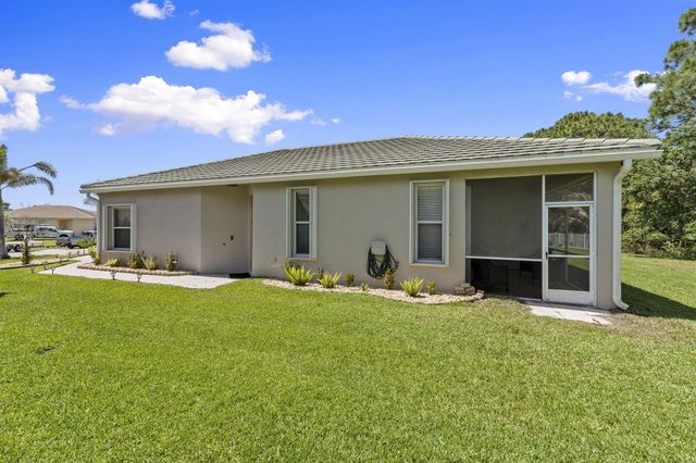 612 SW Indian Key Drive, Port St. Lucie, FL 34986