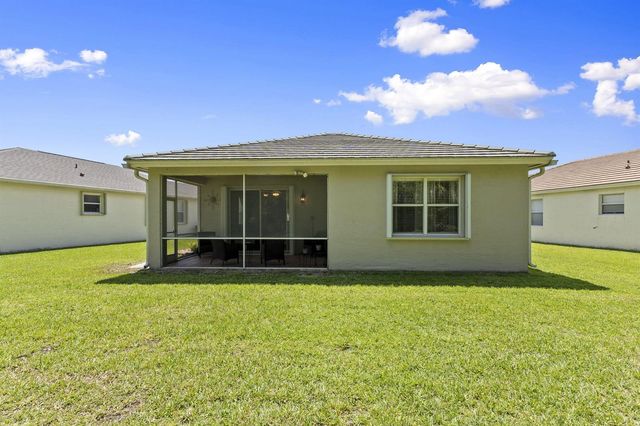 612 SW Indian Key Drive, Port St. Lucie, FL 34986