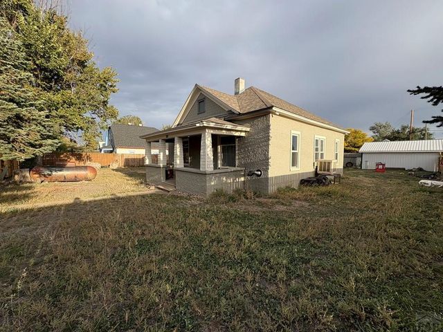 301 E 4th St, Walsenburg, CO 81089