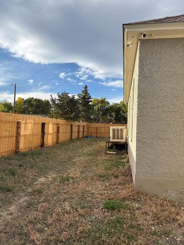 301 E 4th St, Walsenburg, CO 81089