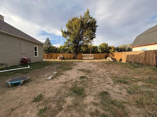 301 E 4th St, Walsenburg, CO 81089