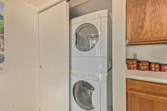 9345 N 92ND Street 120, Scottsdale, AZ 85258