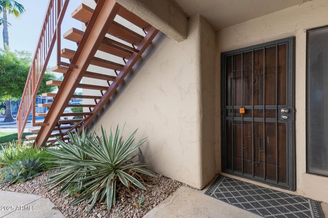9345 N 92ND Street 120, Scottsdale, AZ 85258