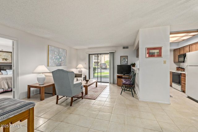 9345 N 92ND Street 120, Scottsdale, AZ 85258