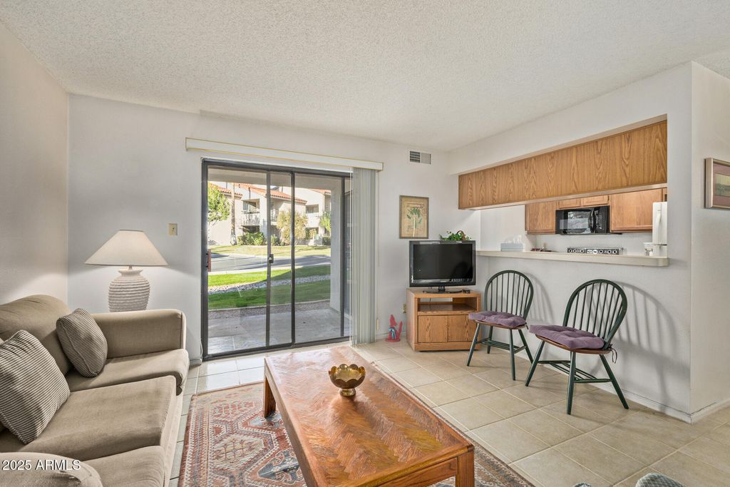 9345 N 92ND Street 120, Scottsdale, AZ 85258