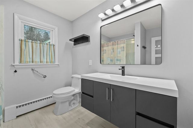 616 Lakeshore Drive, Cadillac, MI 49601