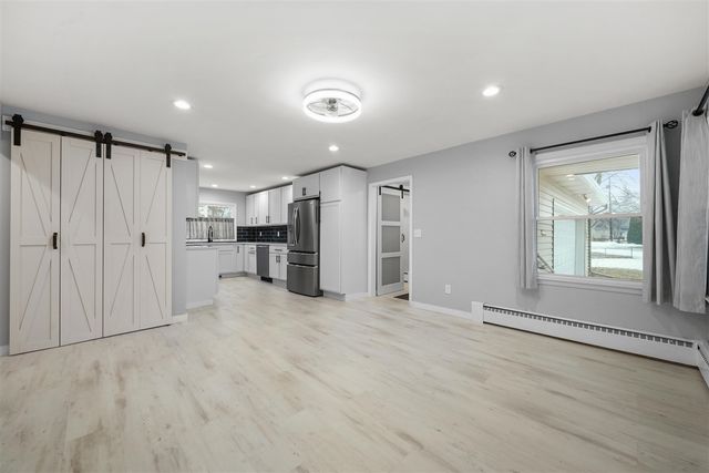 616 Lakeshore Drive, Cadillac, MI 49601