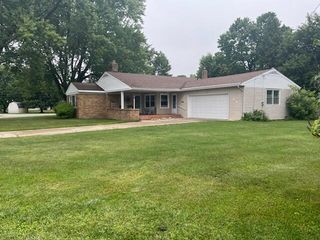 616 Lake Shore Drive, Cadillac, MI 49601