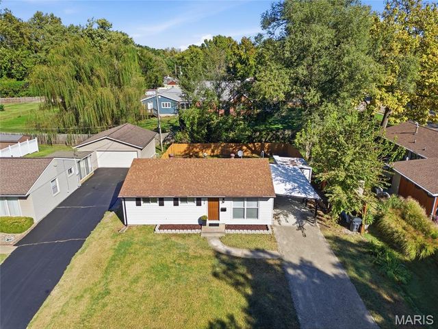 59 Lillian Drive, Belleville, IL 62226
