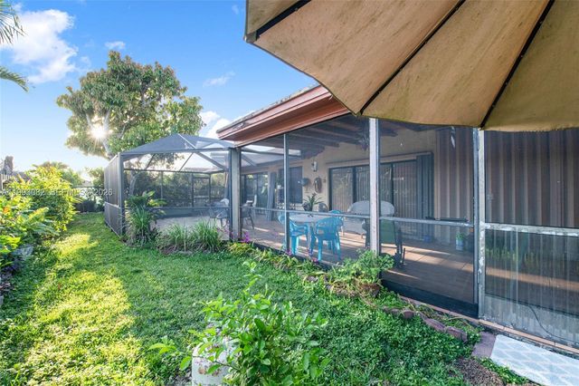 12702 SW 113th Ln, Miami, FL 33186