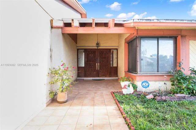 12702 SW 113th Ln, Miami, FL 33186