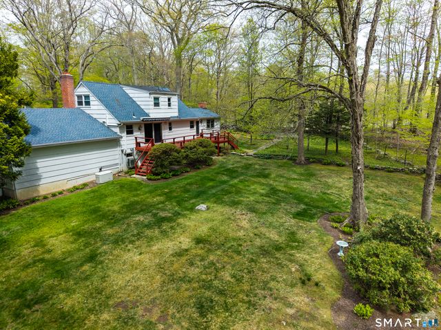 15 Limestone Terrace, Ridgefield, CT 06877