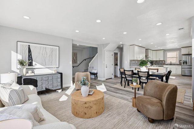 696 22nd Avenue, San Francisco, CA 94121