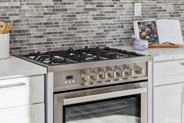 696 22nd Avenue, San Francisco, CA 94121