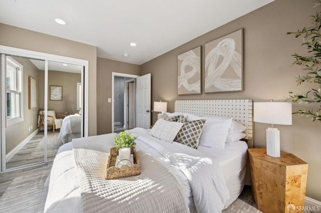 696 22nd Avenue, San Francisco, CA 94121