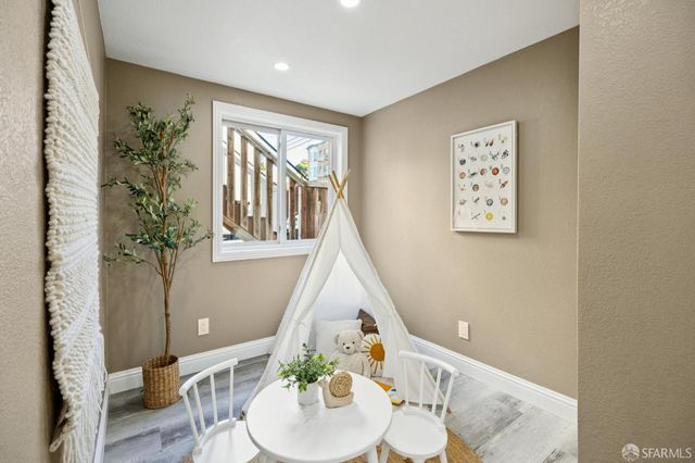 696 22nd Avenue, San Francisco, CA 94121