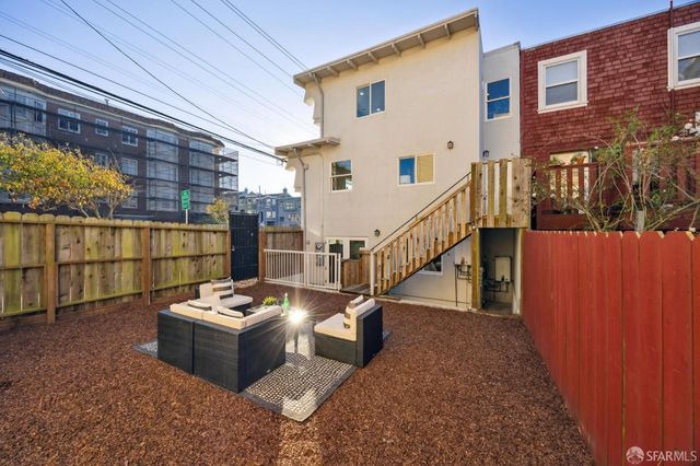 696 22nd Avenue, San Francisco, CA 94121