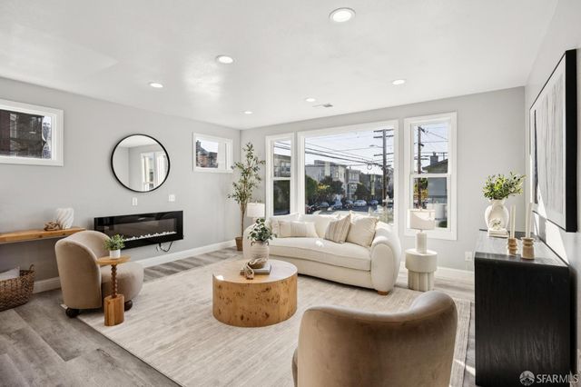 696 22nd Avenue, San Francisco, CA 94121