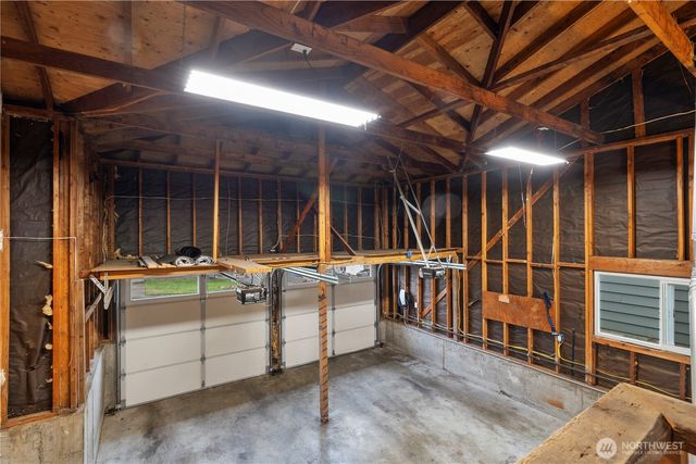 3620 201st Place SW, Lynnwood, WA 98036