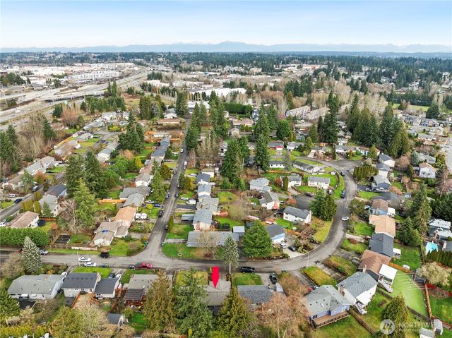 3620 201st Place SW, Lynnwood, WA 98036